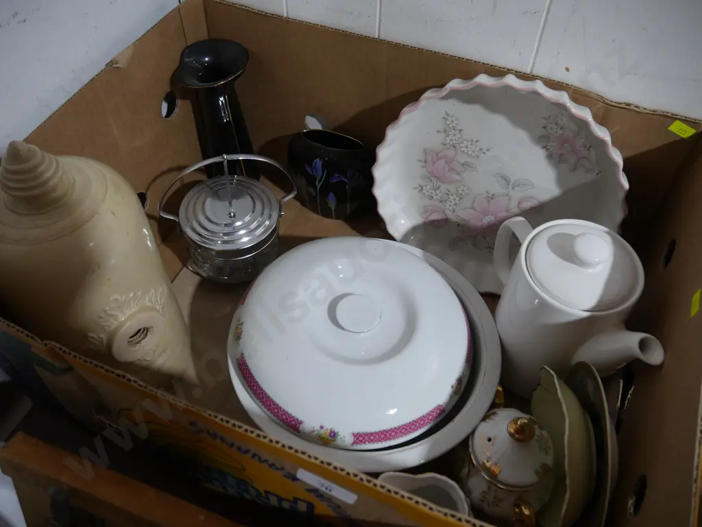 Foot warmer, china etc Image 1++