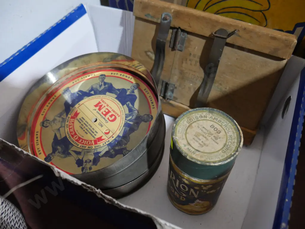 Voice-o-graph promotional records etc Image 1++