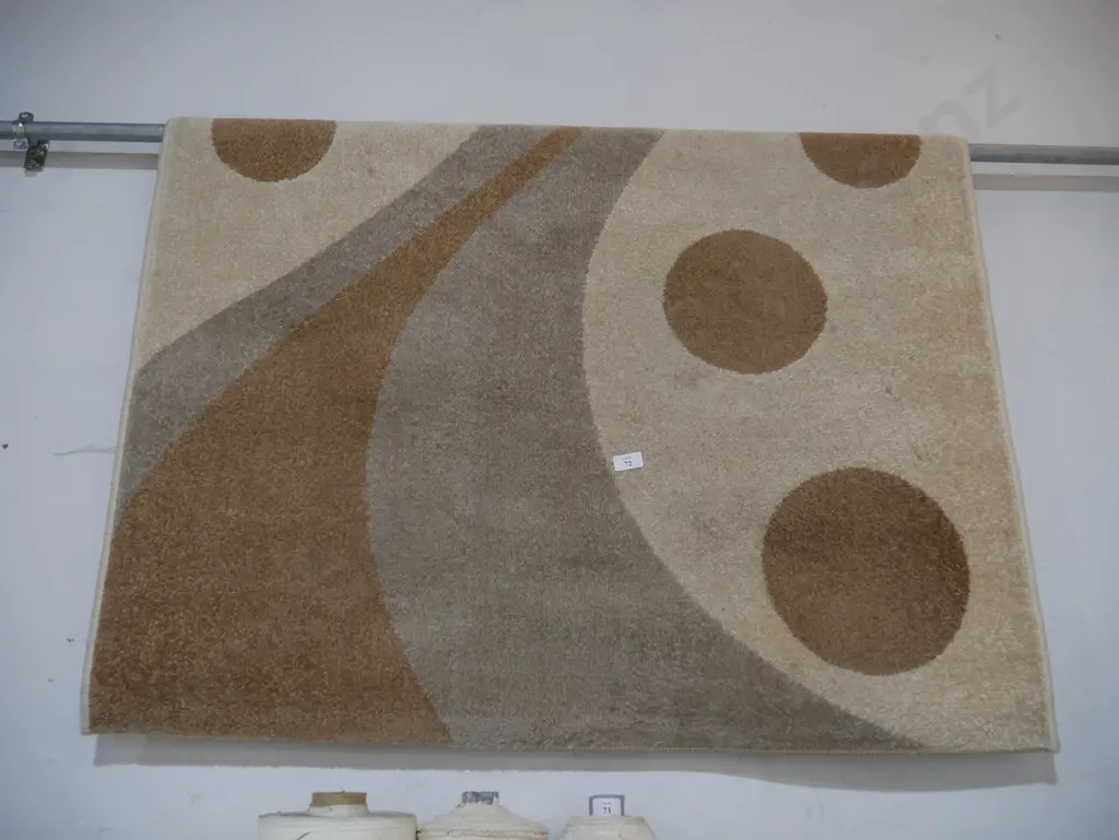 Floor mat Image 1++