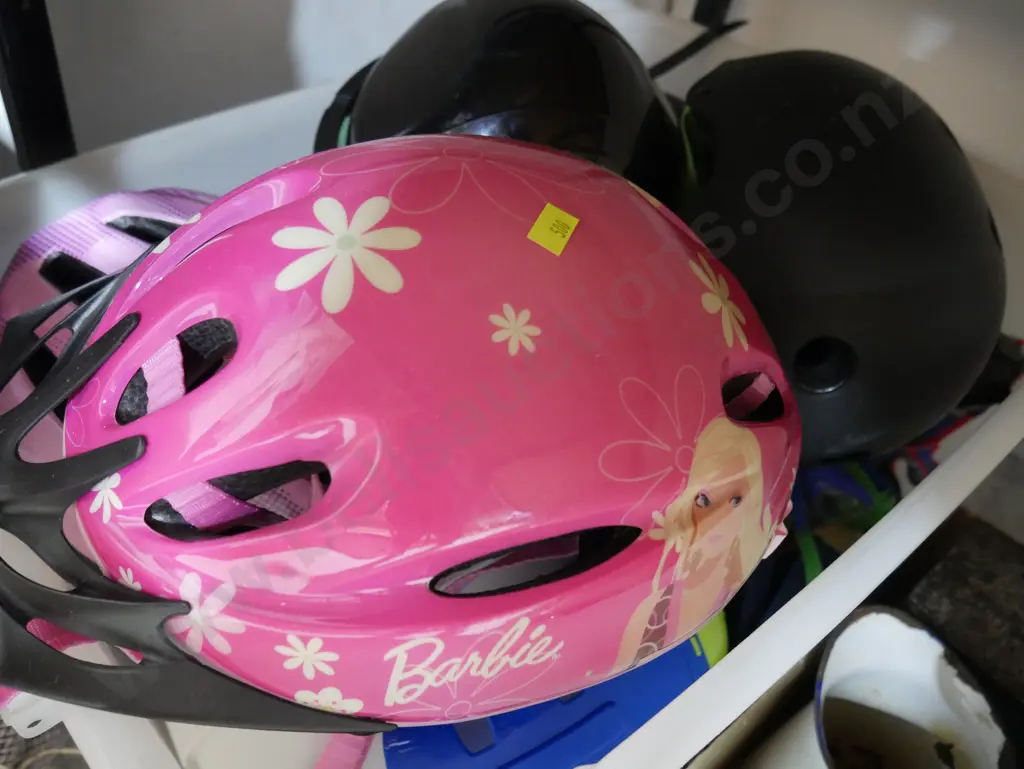 Bike helmets Image 1++