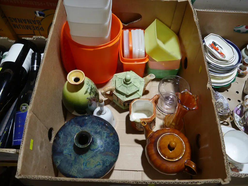 China, pottery, tuppaware Image 1++