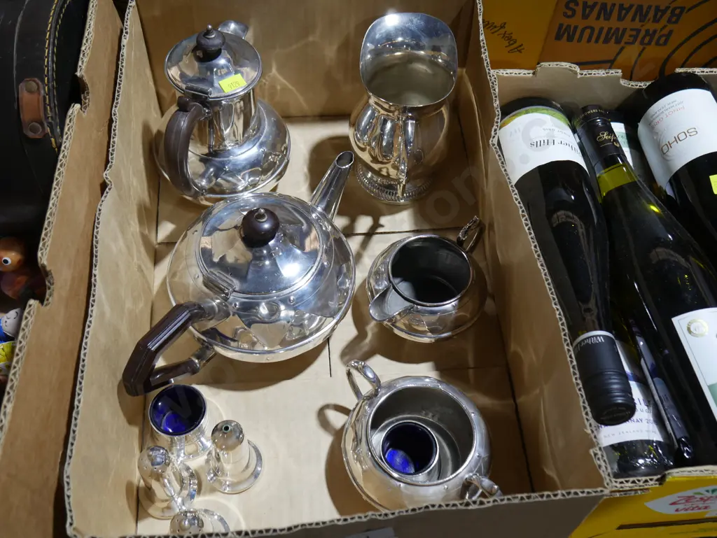Plated tea set etc Image 1++