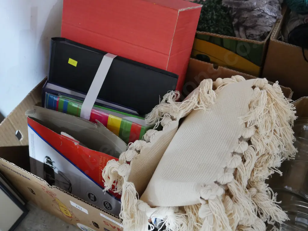 Photo albums, floor mat etc Image 1++