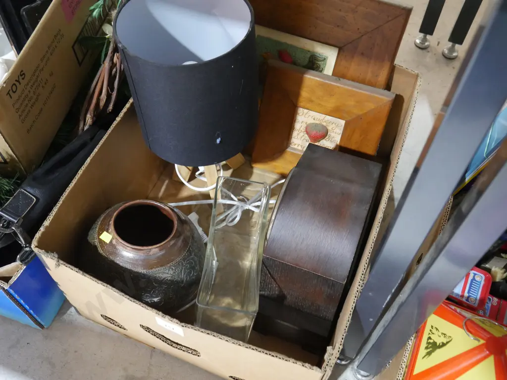 Table lamp, clock etc Image 1++