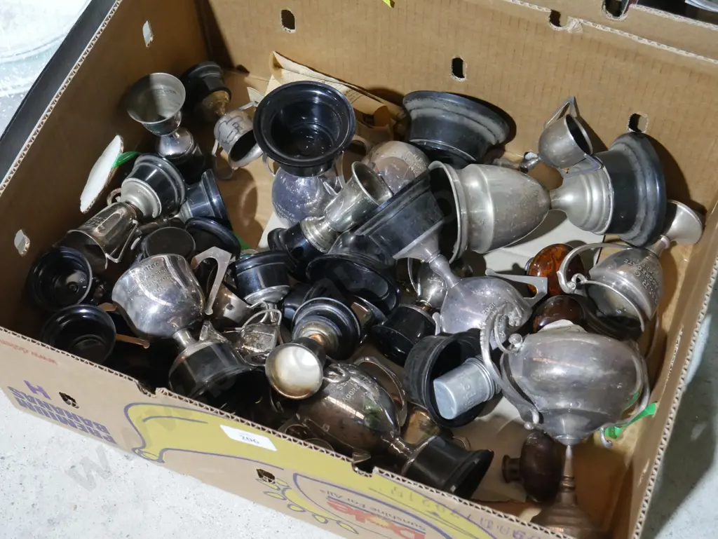 Trophy cups Image 1++