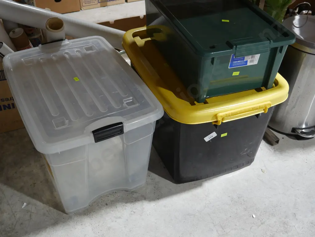 Plastic storage containers Image 1++