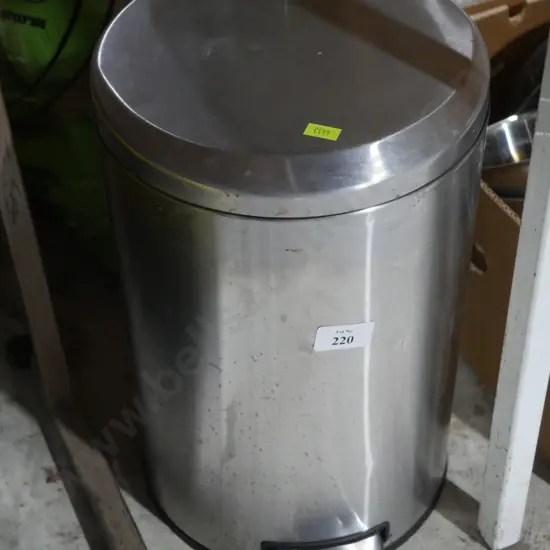Rubbish bin