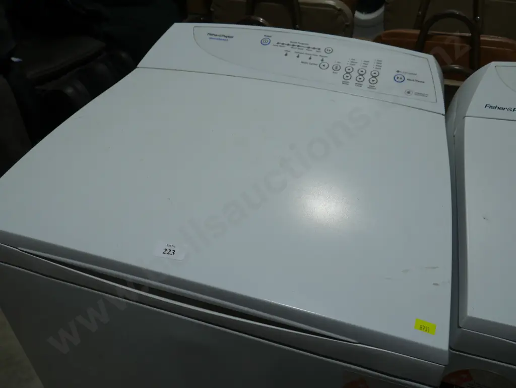 Fisher and Paykel washing machine Image 1++