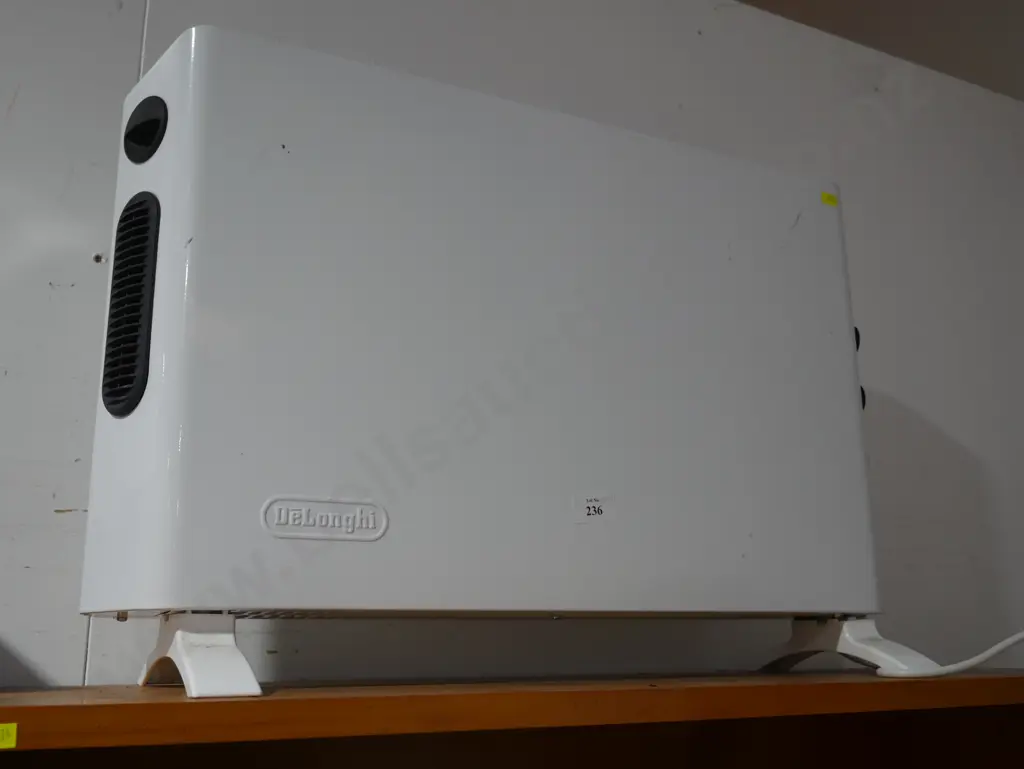 De'Longhi heater Image 1++