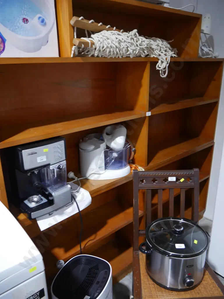 2 bookcases Image 1++