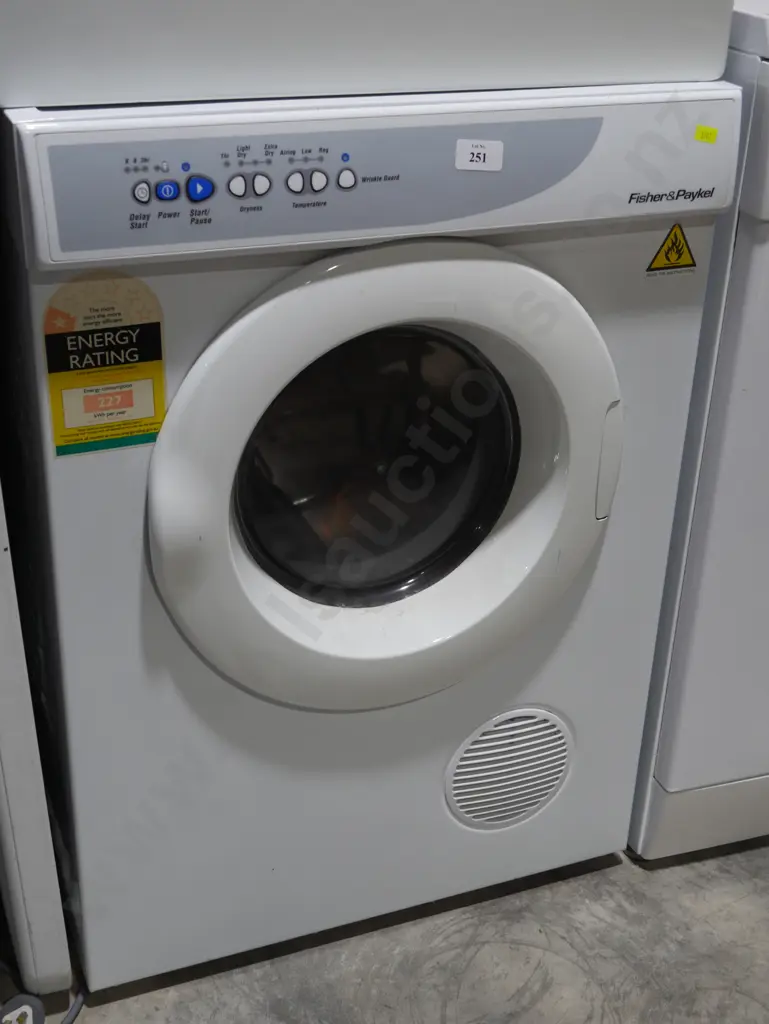 Fisher & Paykel autosensing dryer Image 1++