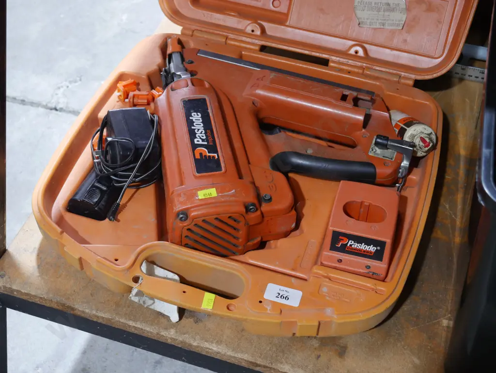 Paslode nail gun Image 1++