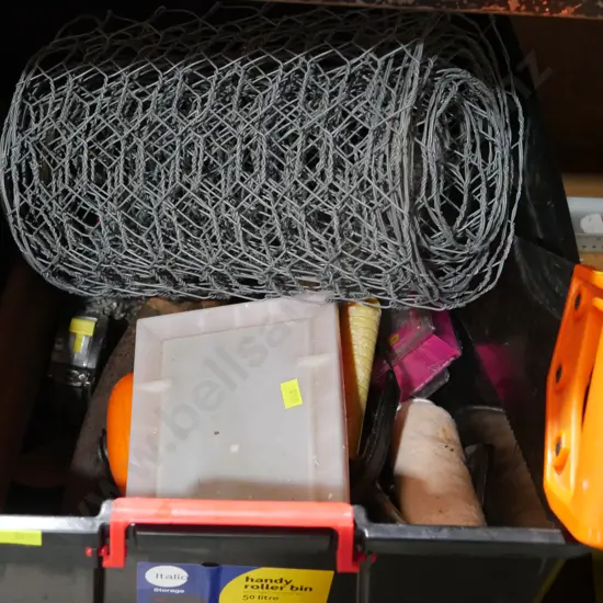 Garage sundries