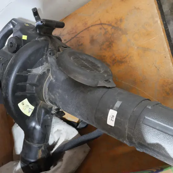Petrol vac/blower