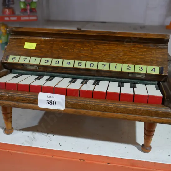 Baby piano