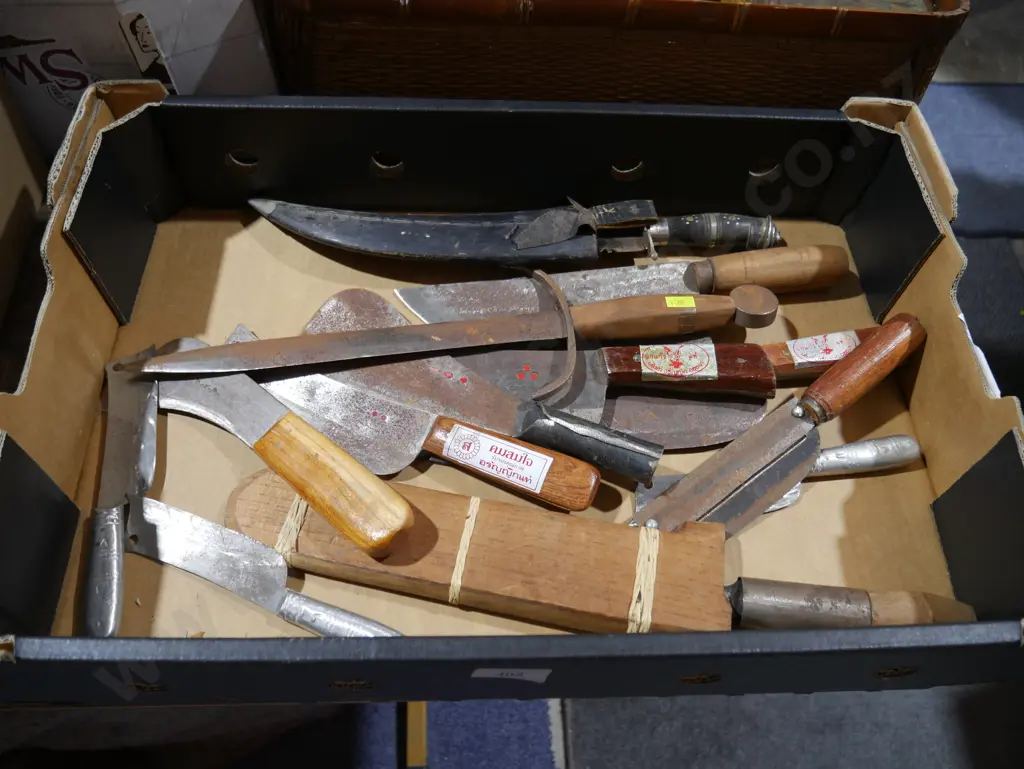 Assorted meat cleavers etc Image 1++