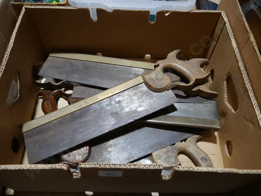 Assorted hand saws Image 1++