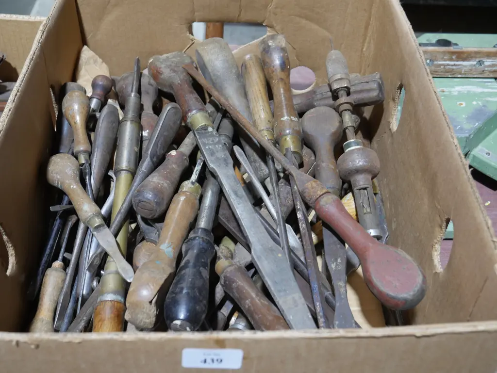 Assorted screwdrivers Image 1++