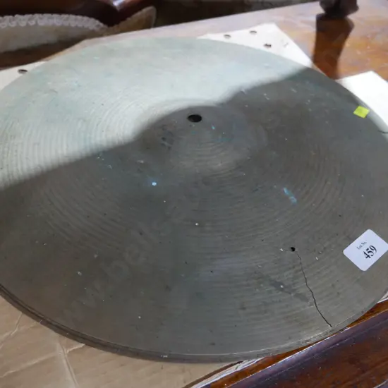 Drum kit cymbals