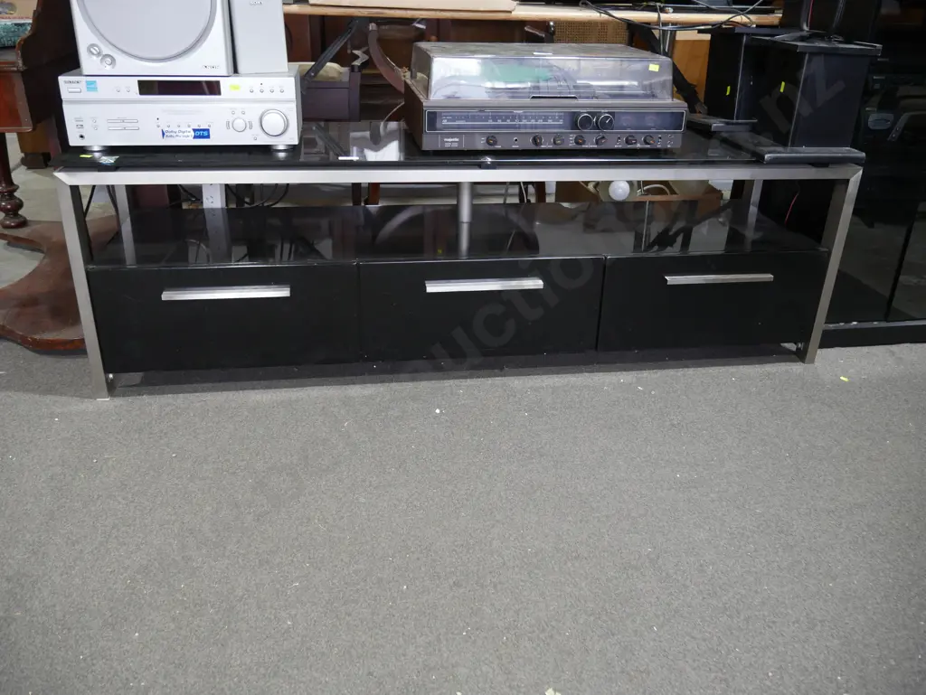 Black tv cabinet Image 1++