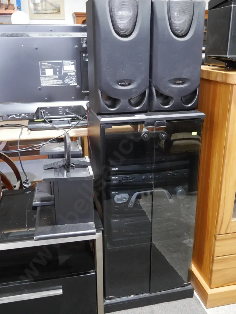 Philips stereo system Image 1++