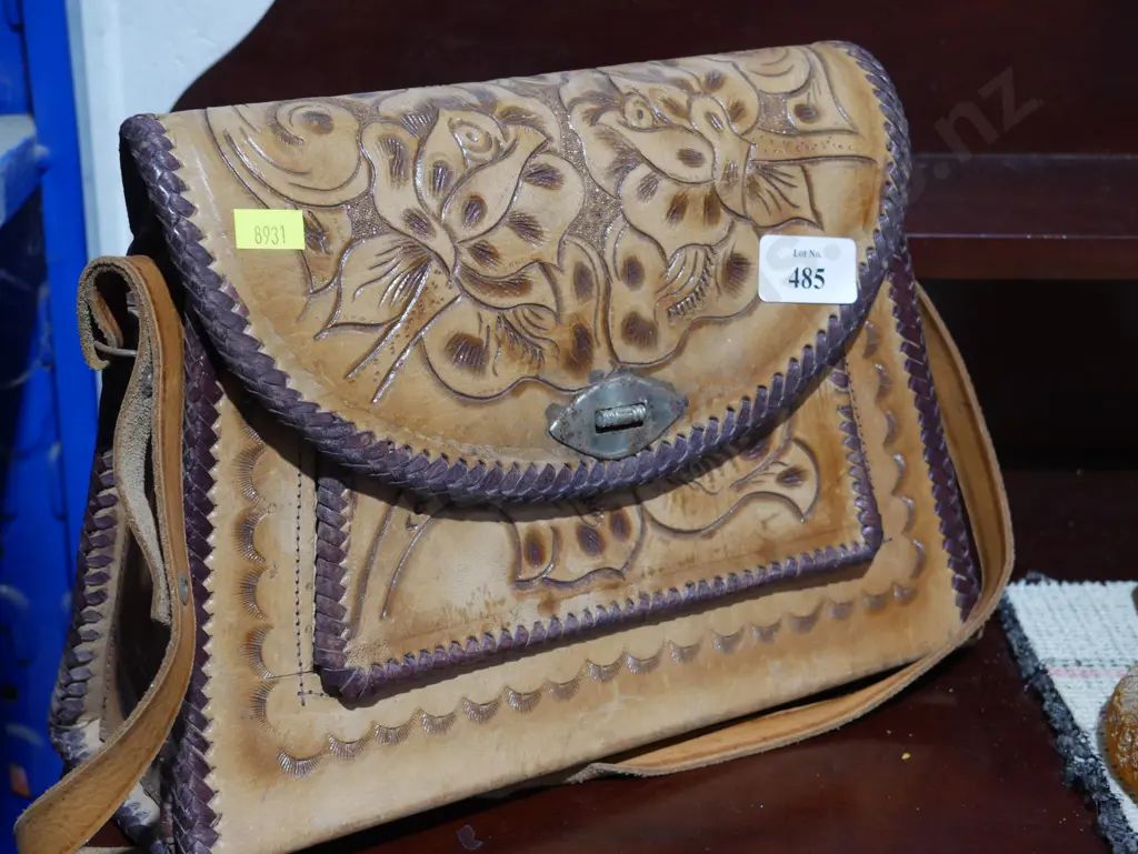 Leather handbag Image 1++