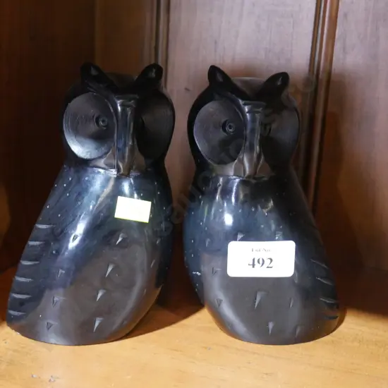 2 owls