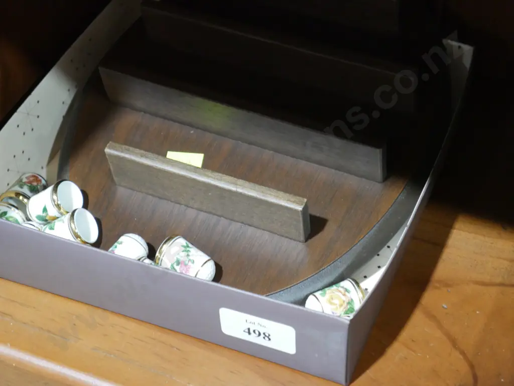Thimbles & display stand Image 1++