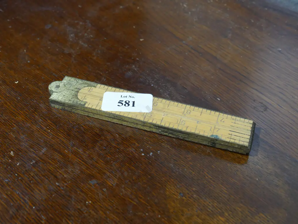 2 foot boxwood rule Image 1++