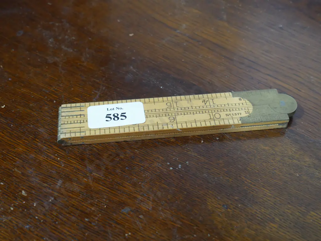 2 foot boxwood rule Image 1++