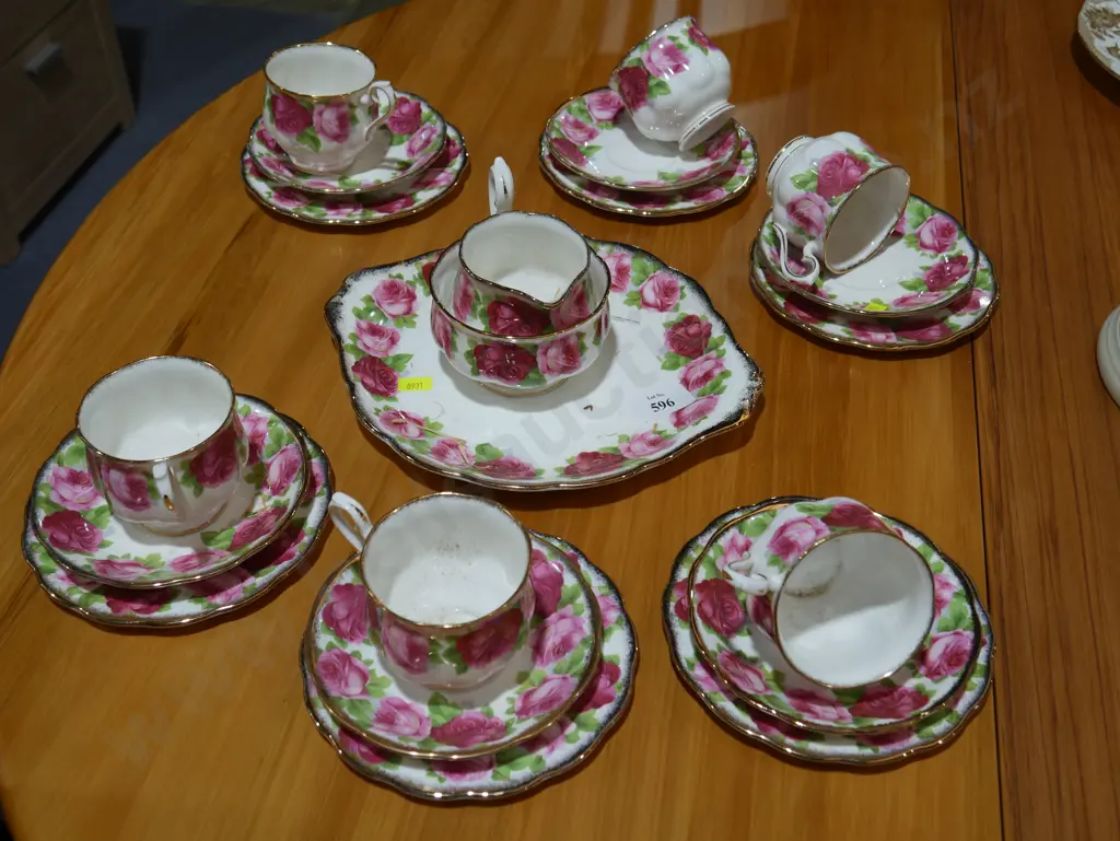 Royal Albert Old English Rose china Image 1++