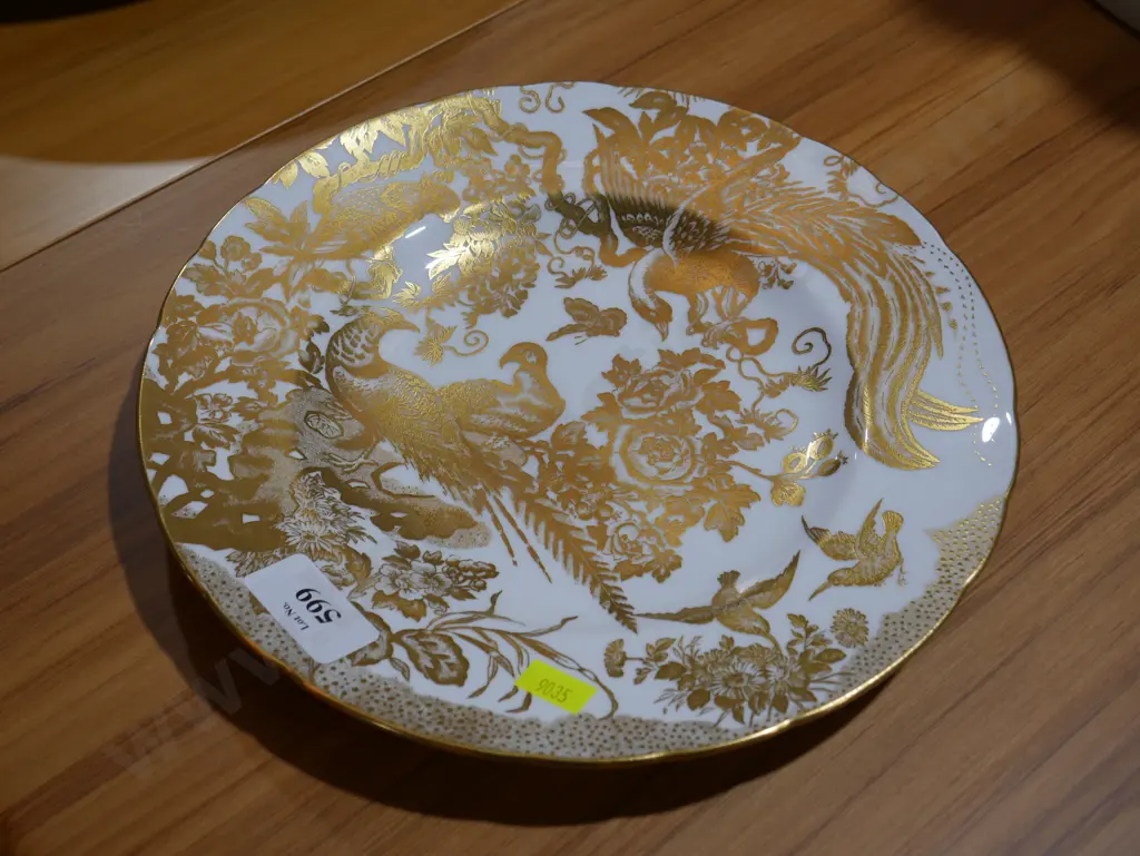 Royal Crown Derby cabinet plate Image 1++