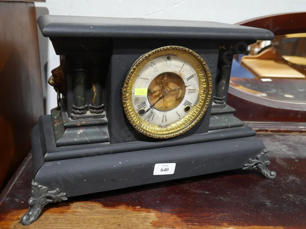 Mantle clock Image 1++