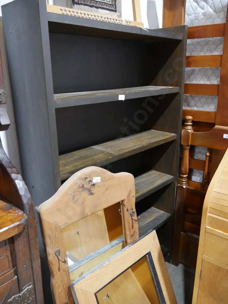 Bookcase Image 1++