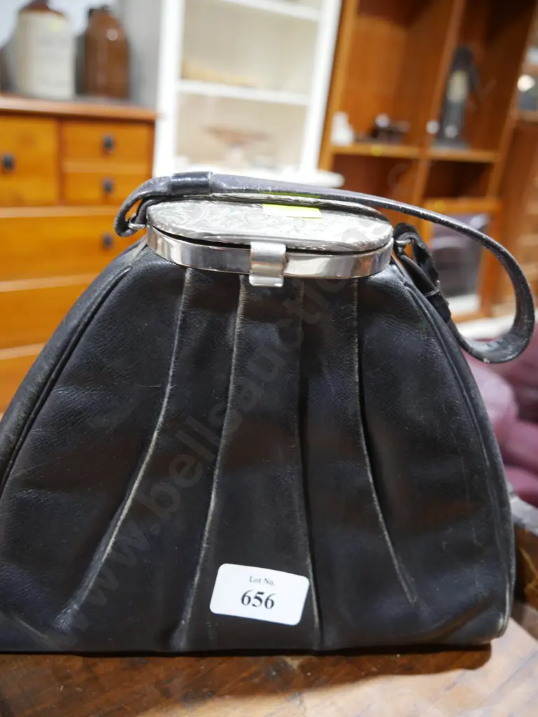 Handbag Image 1++