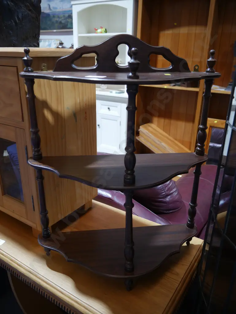 Shelf unit Image 1++