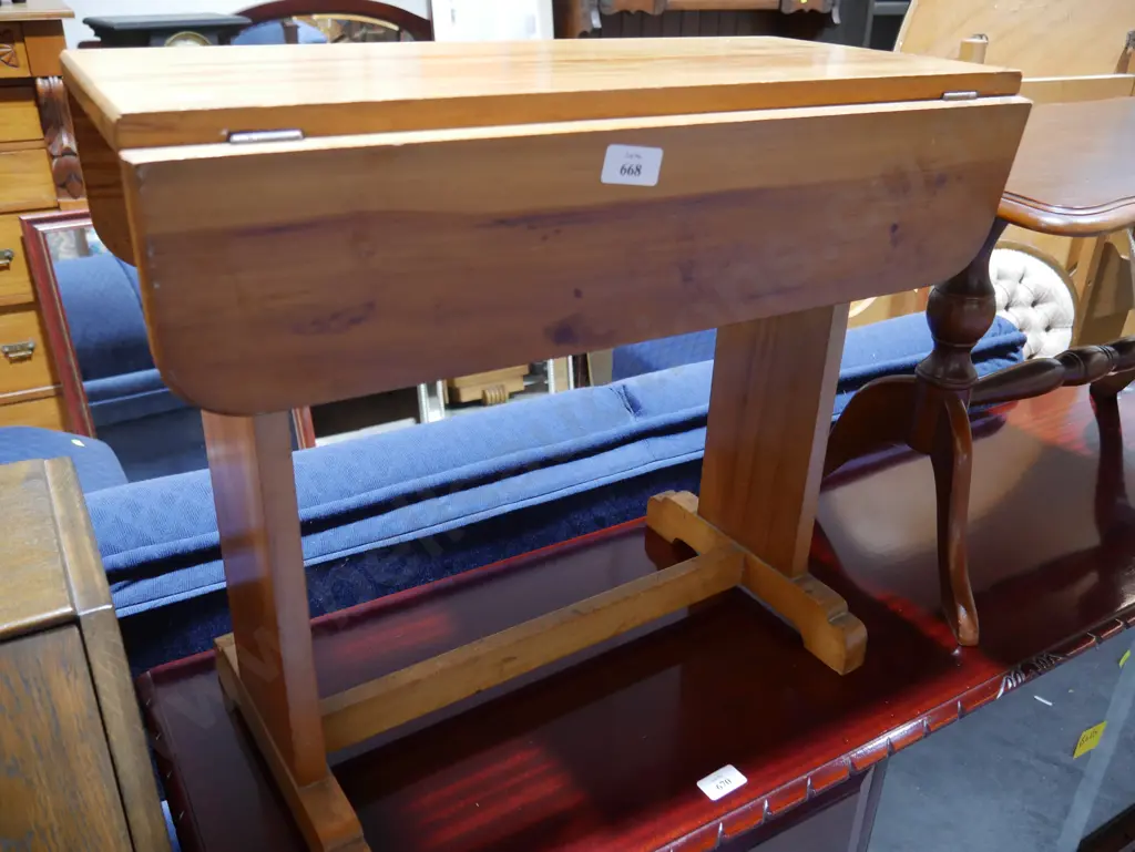 Drop side table Image 1++