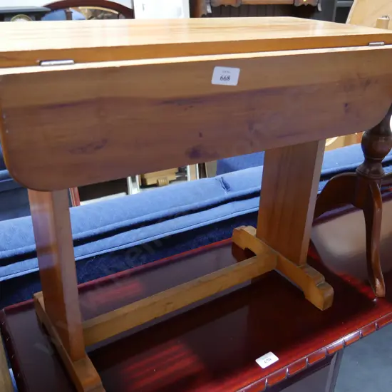 Drop side table