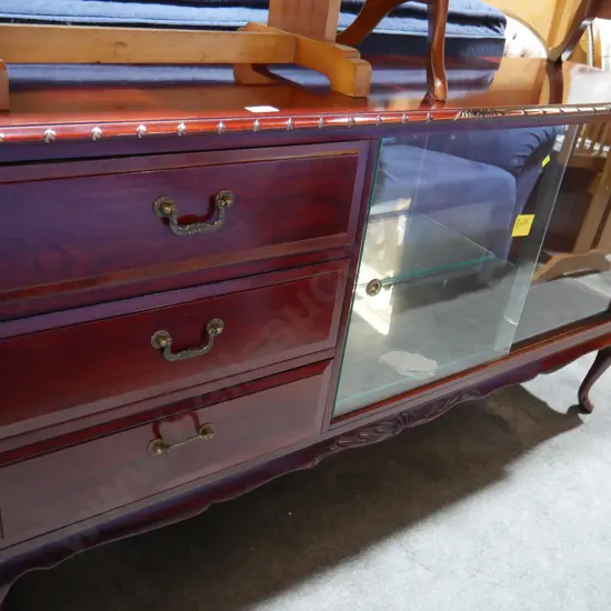 Sideboard