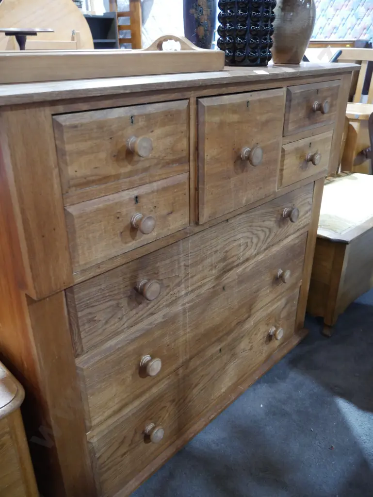 Scotch chest Image 1++