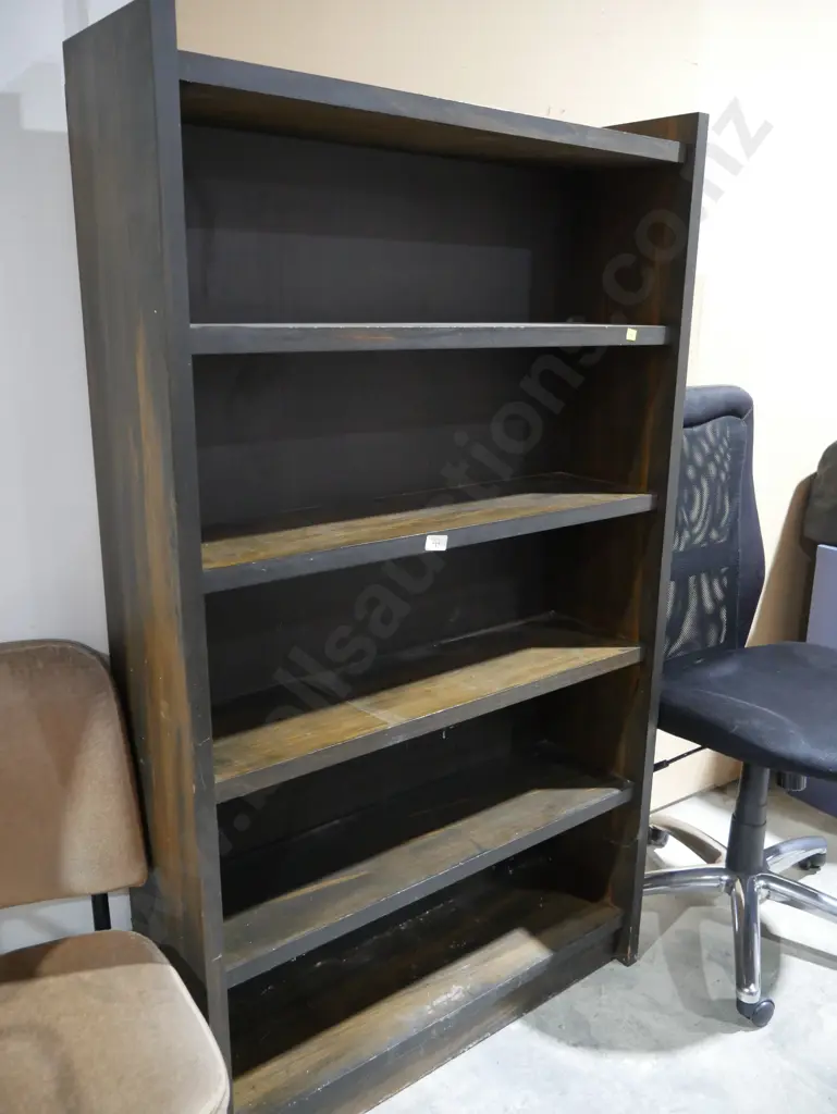 Bookcase Image 1++