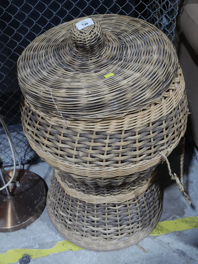 Cane basket Image 1++