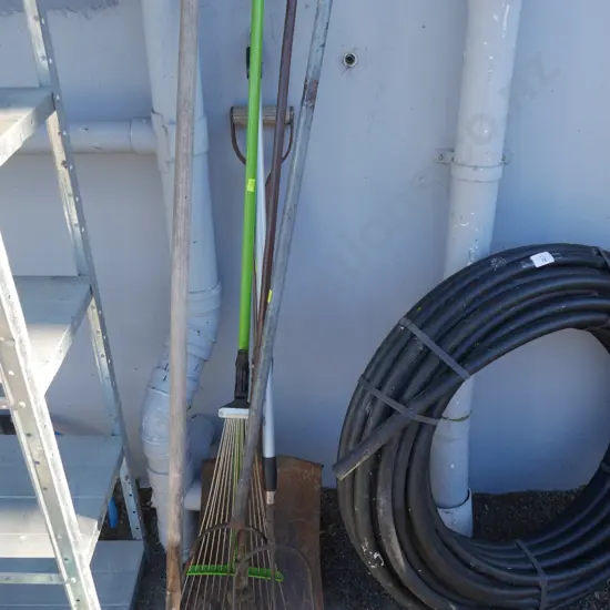 Garden tools