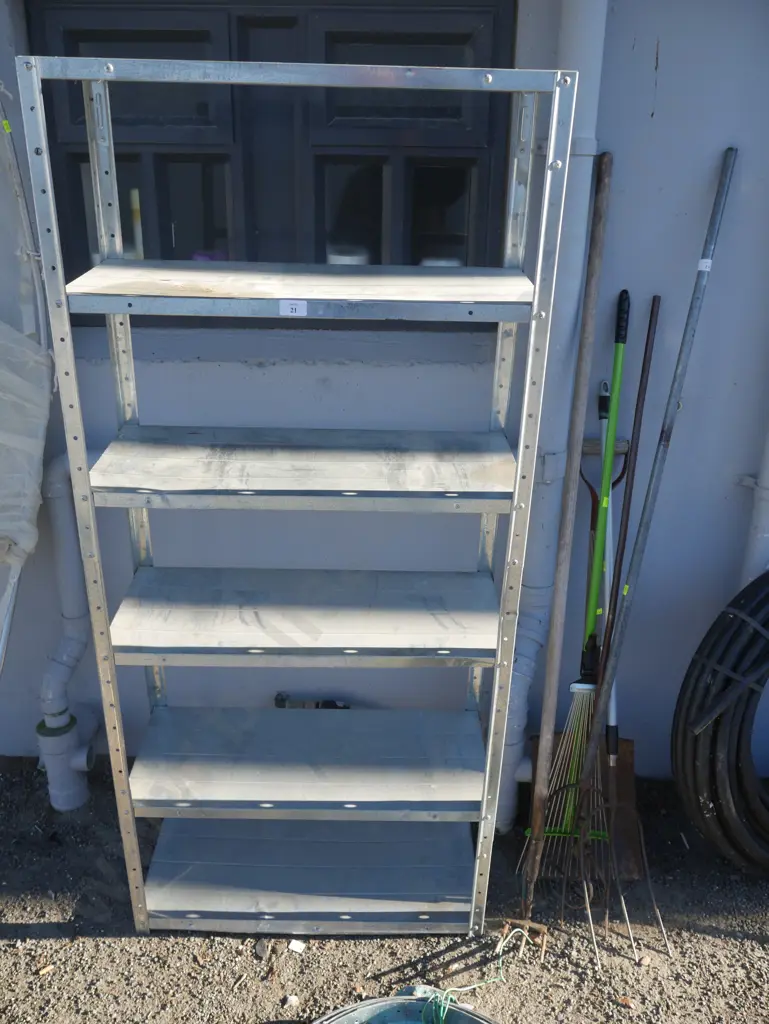 Metal shelf Image 1++