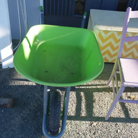 Wheelbarrow