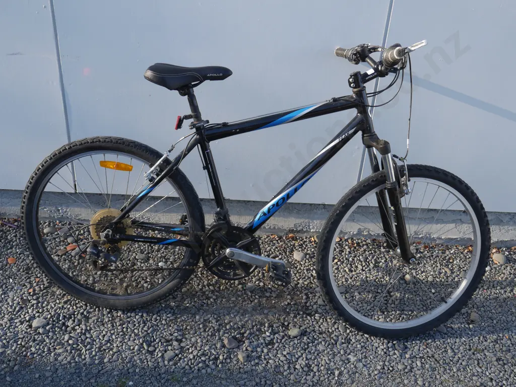 Apollo mountain bike Image 1++