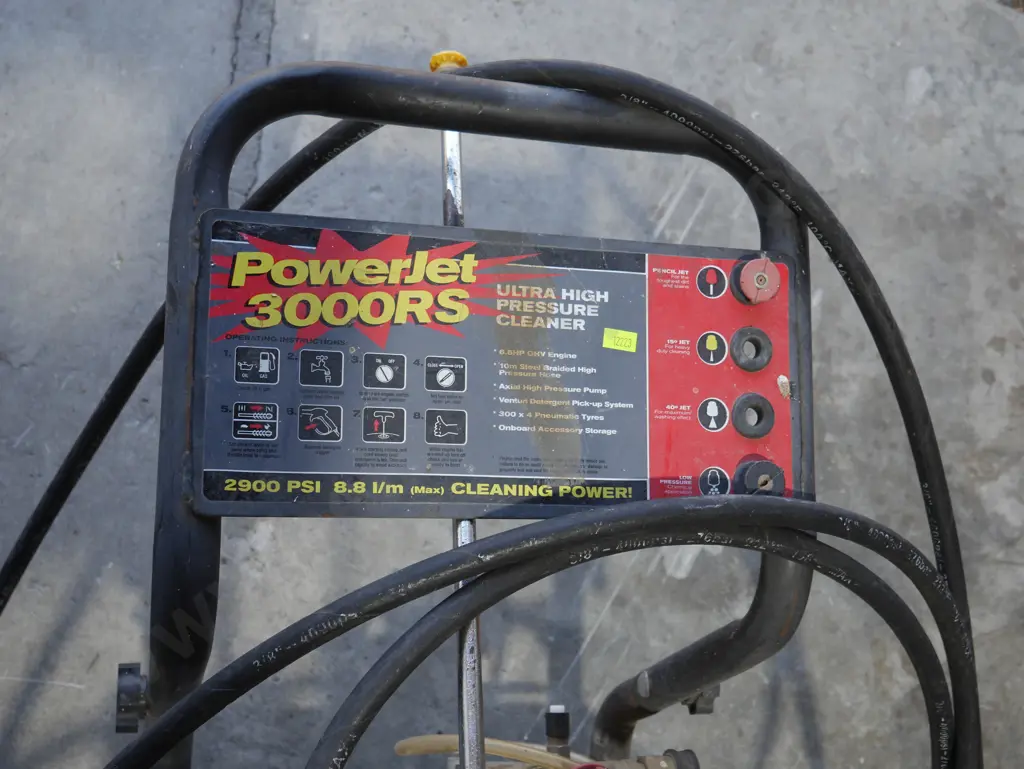 PowerJet 3000RS pressure washer Image 1++