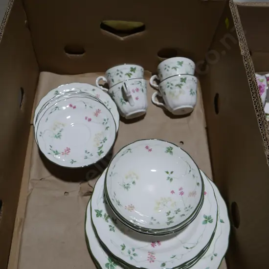 Royal Doulton 'Southdown' dinnerware