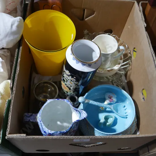 Vases, china etc