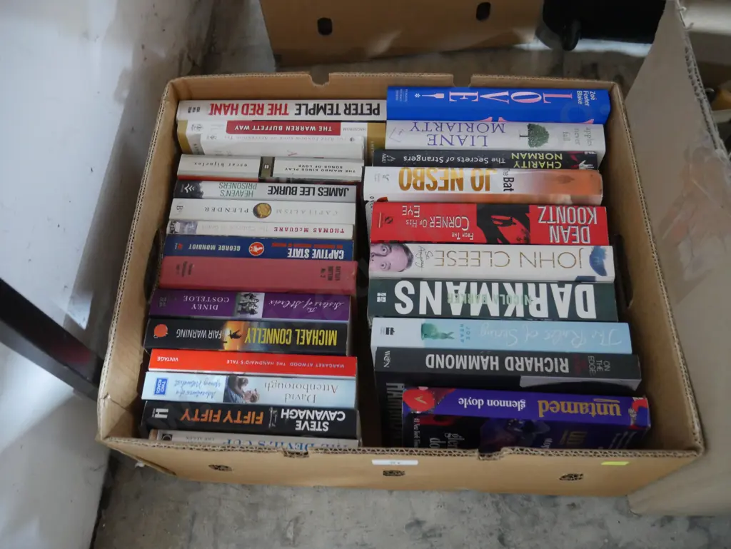 Books Image 1++